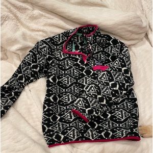 Patagonia pull over